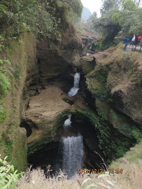 ファイル 3981-2.jpg