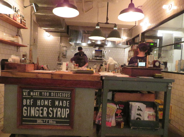 ファイル 7158-2.jpg